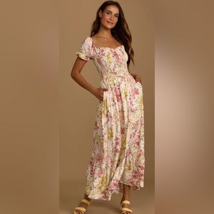 Lulus Floral Smocked Puff Sleeve Maxi Dress Size Small